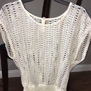 White Lace Batwing Shirt 💥NWOT💥